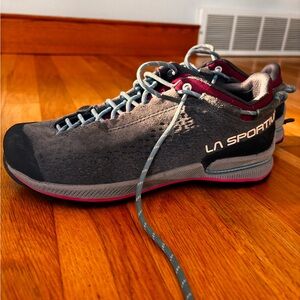 La Sportiva Approach